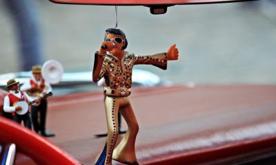 Bitcoin [BTC] maintains steady momentum above $10,000 after achieving ATH